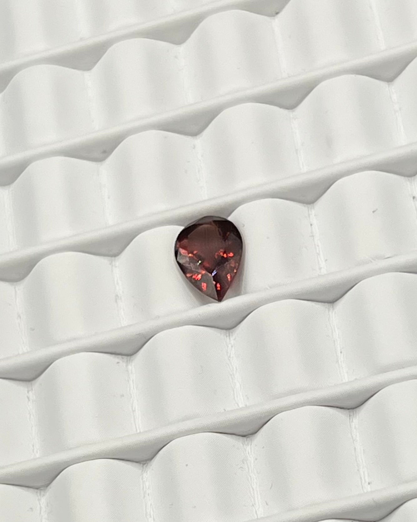 1.45ct Pear Red Garnet RGT001