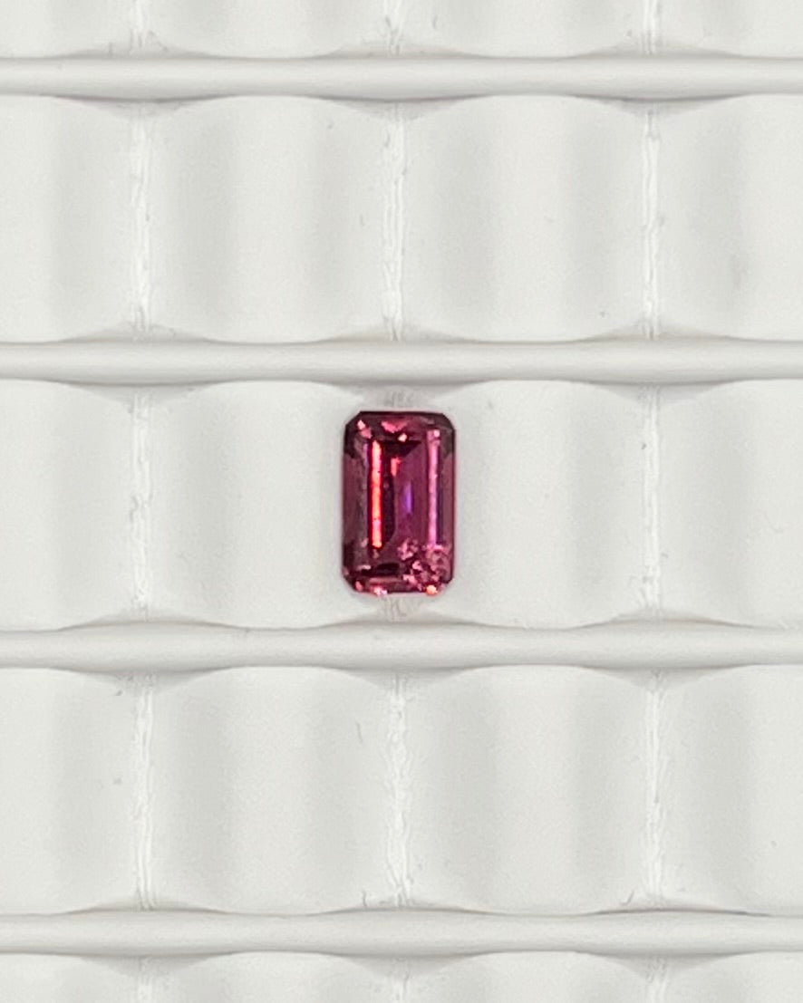 0.75ct Emerald Cut Red Garnet RGT005