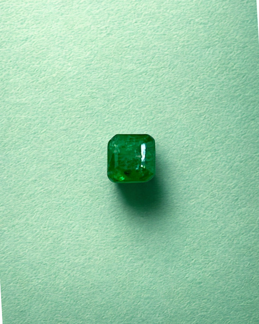 0.30ct Emerald Swat Emerald GEM004