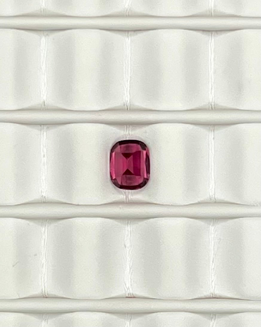 0.70ct Cushion Red Garnet RGT006
