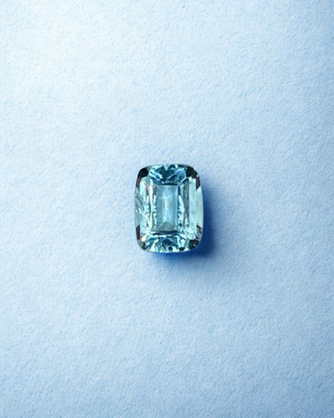 1.60ct Rectangular Aquamarine AM005