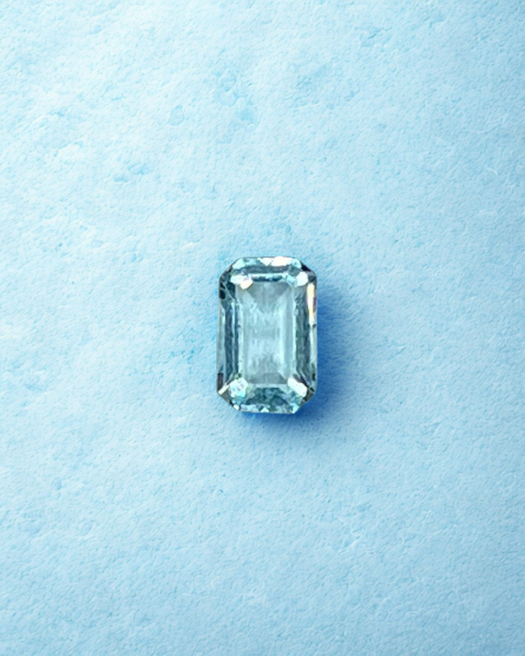 1.95ct Rectangular Aquamarine AM006