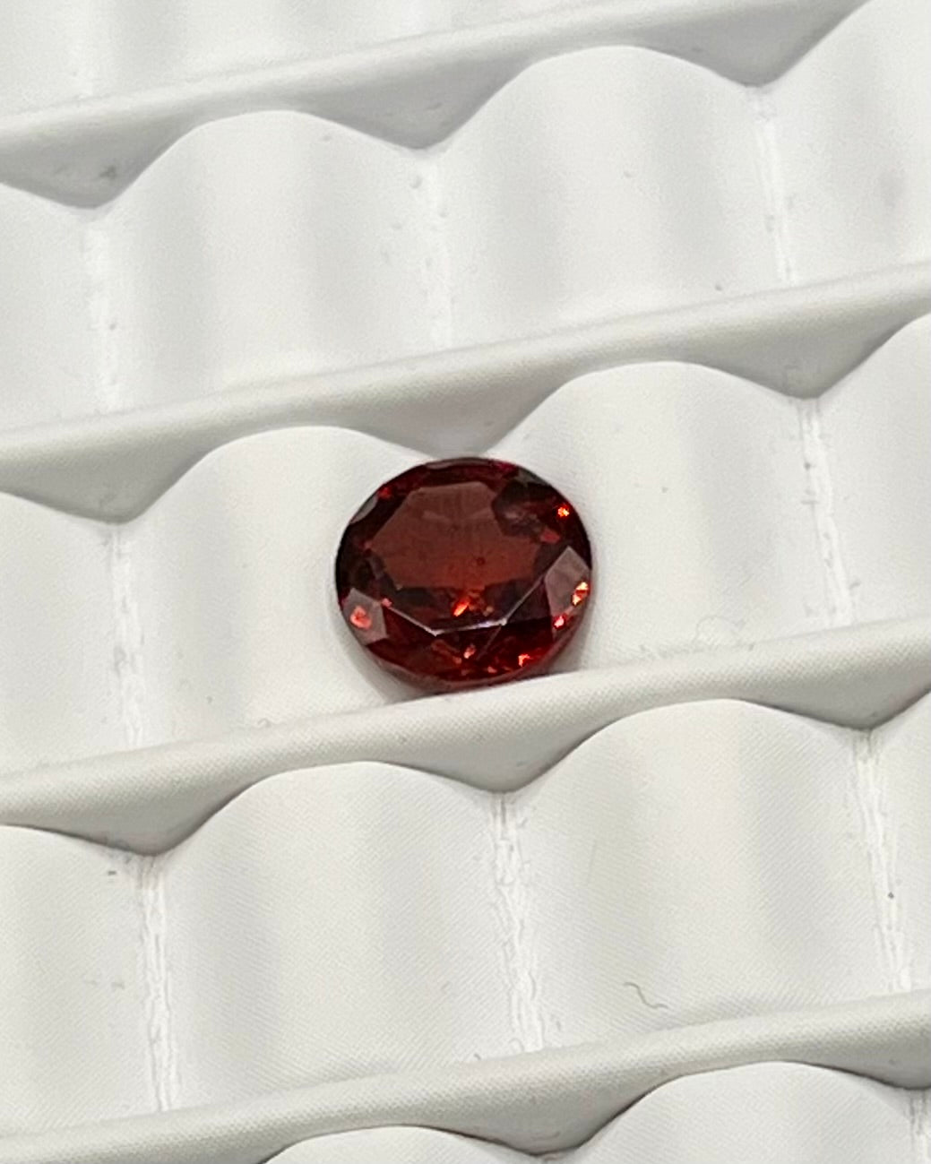 1.40ct Round Red Garnet RGT002