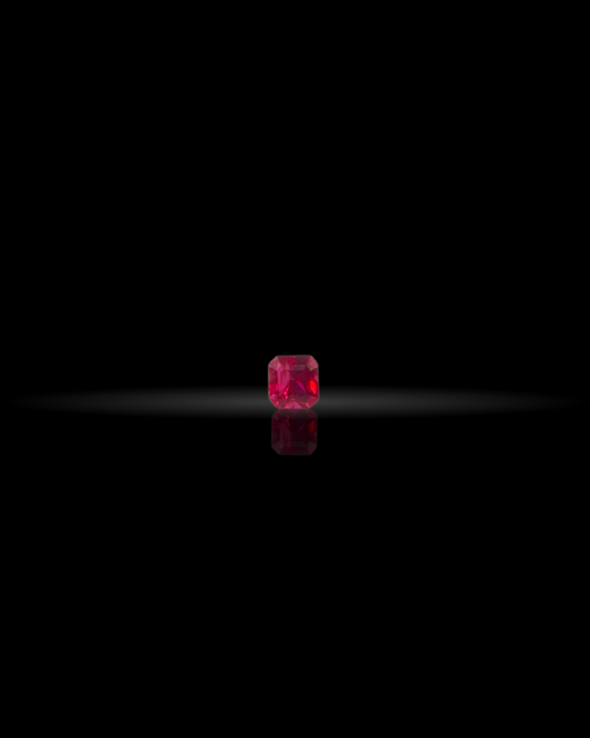 0.7ct Cushion Cut Red Garnet RGT105