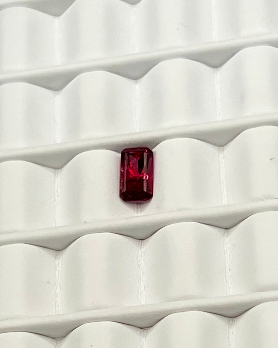 0.55ct Emerald Cut Red Garnet RGT008