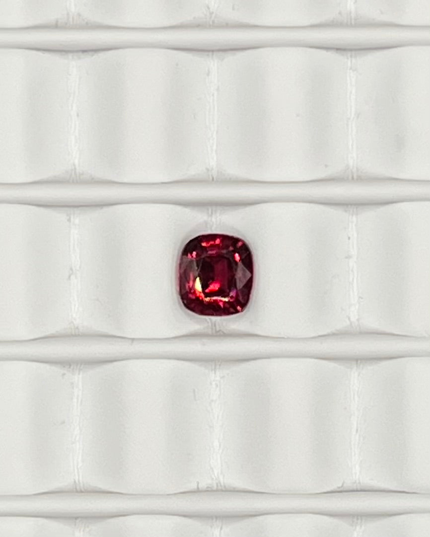 1.00ct Cushion Red Garnet RGT003