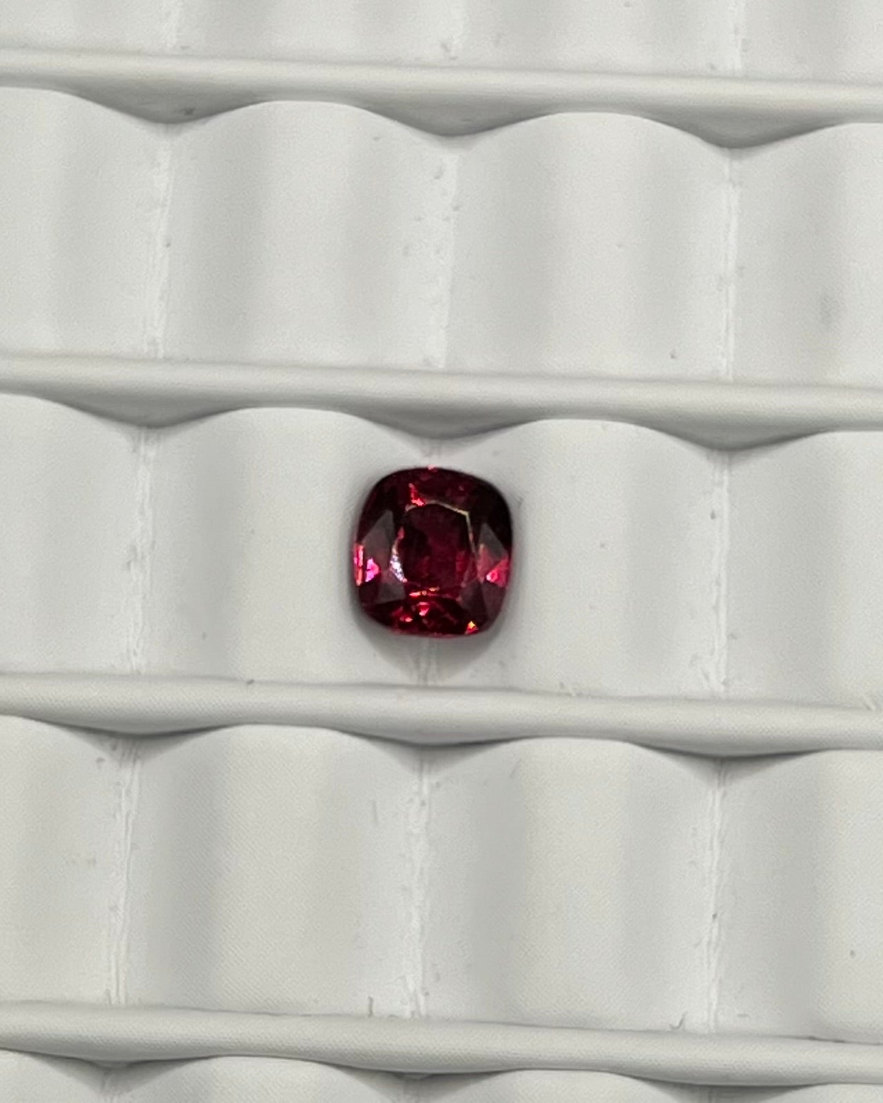 1.00ct Cushion Red Garnet RGT003