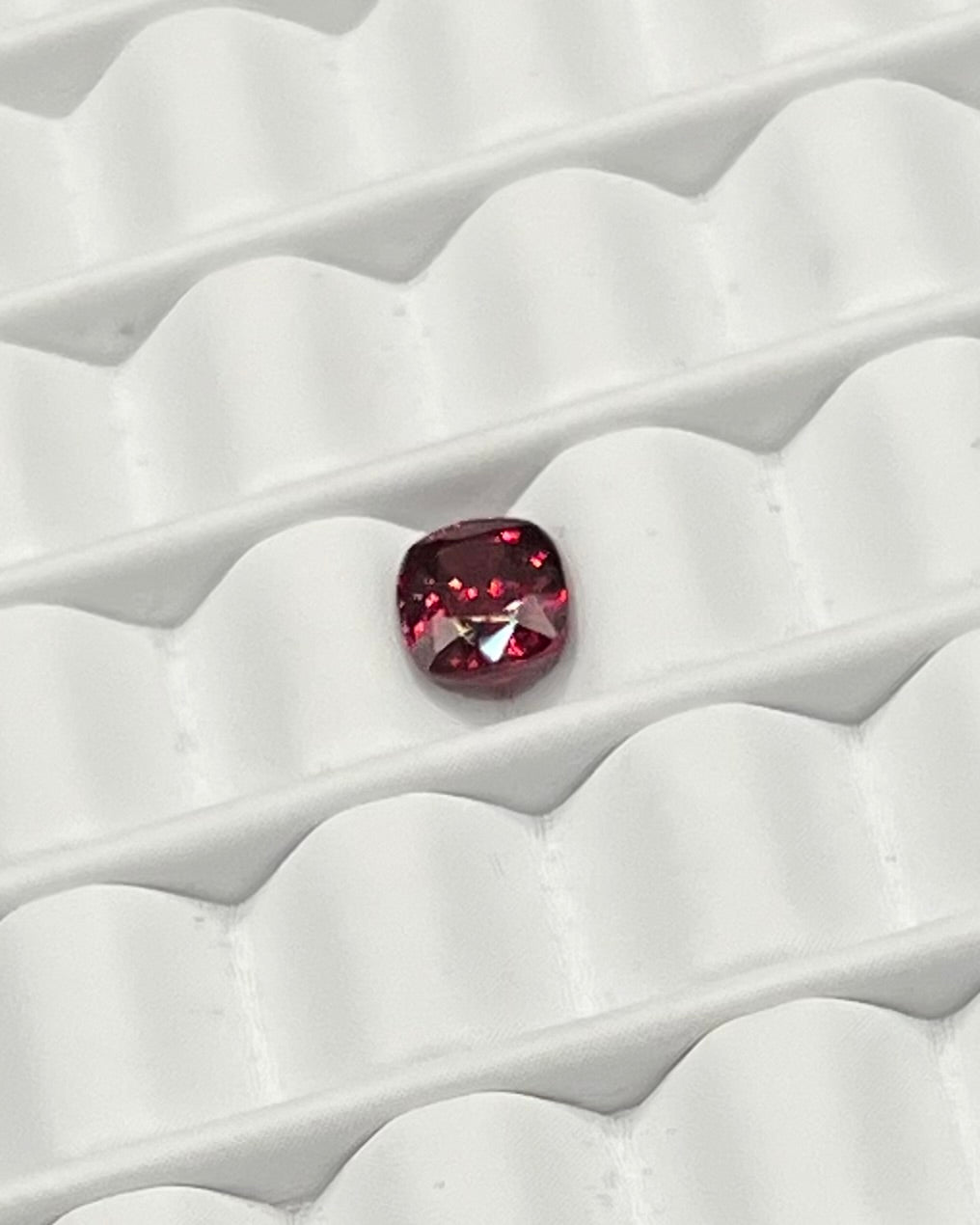 1.00ct Cushion Red Garnet RGT003