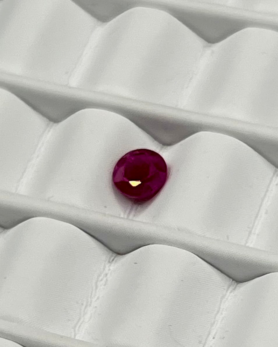 0.30ct Round Ruby RB107