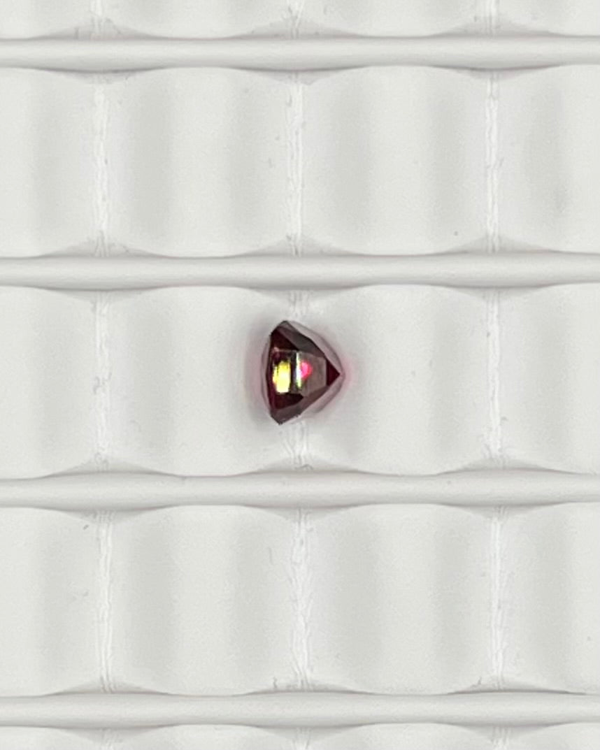 1.00ct Cushion Red Garnet RGT003