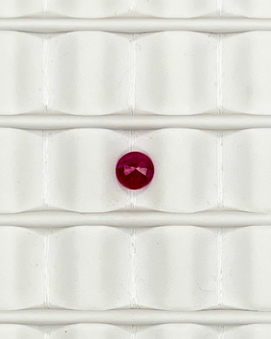 0.30ct Round Ruby RB107